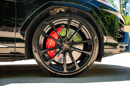Lamborghini Urus Black