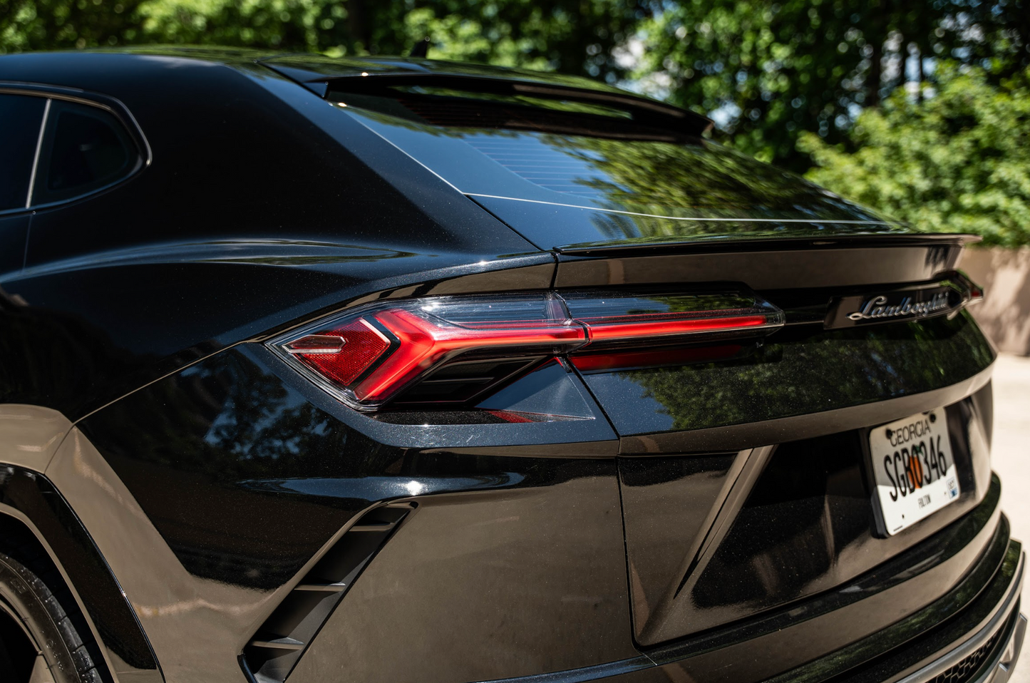 Lamborghini Urus Black