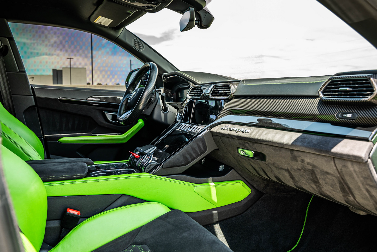 Lamborghini Urus Green
